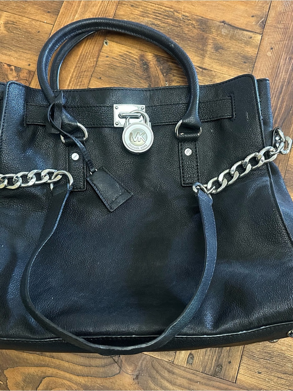 Michael Kors Hamilton Satchel. Black leather with silver hardware, chain straps